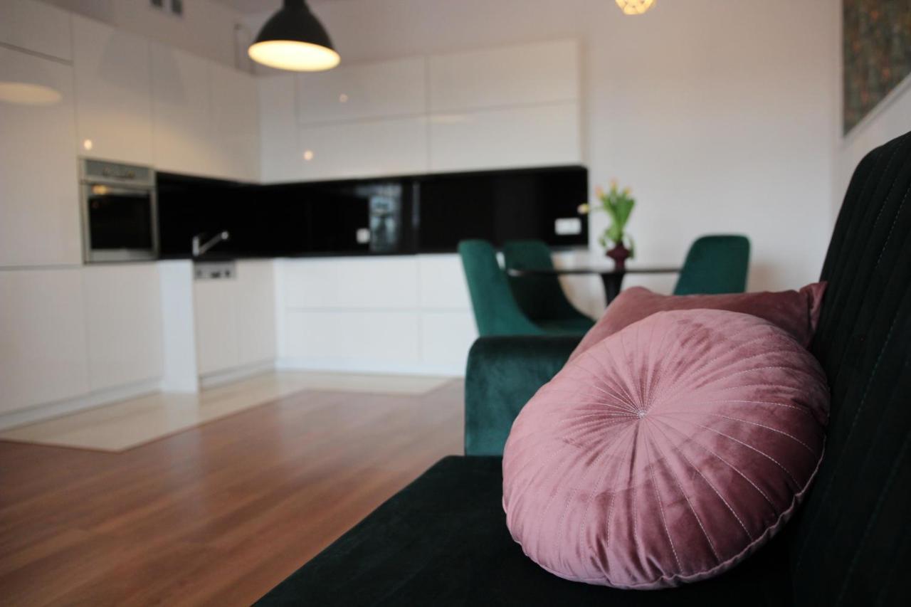 Apartamento Apartament Reymonta Park Piotrków Trybunalski Exterior foto